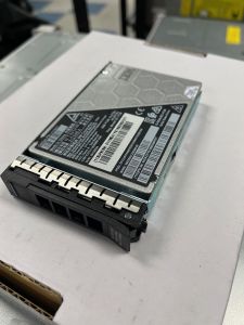 IBM 01YM584 19.2TBu 43.98TBe SSD FCM NVMe