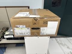 Cisco C9200-24T-A 9200 24-port Data Switch, Network Adv