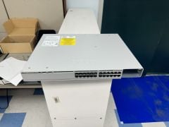 Cisco C9200-24T-A 9200 24-port Data Switch, Network Adv