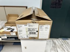 Cisco CS-KIT-MINI Room kit Mini webcam system w/ acc.